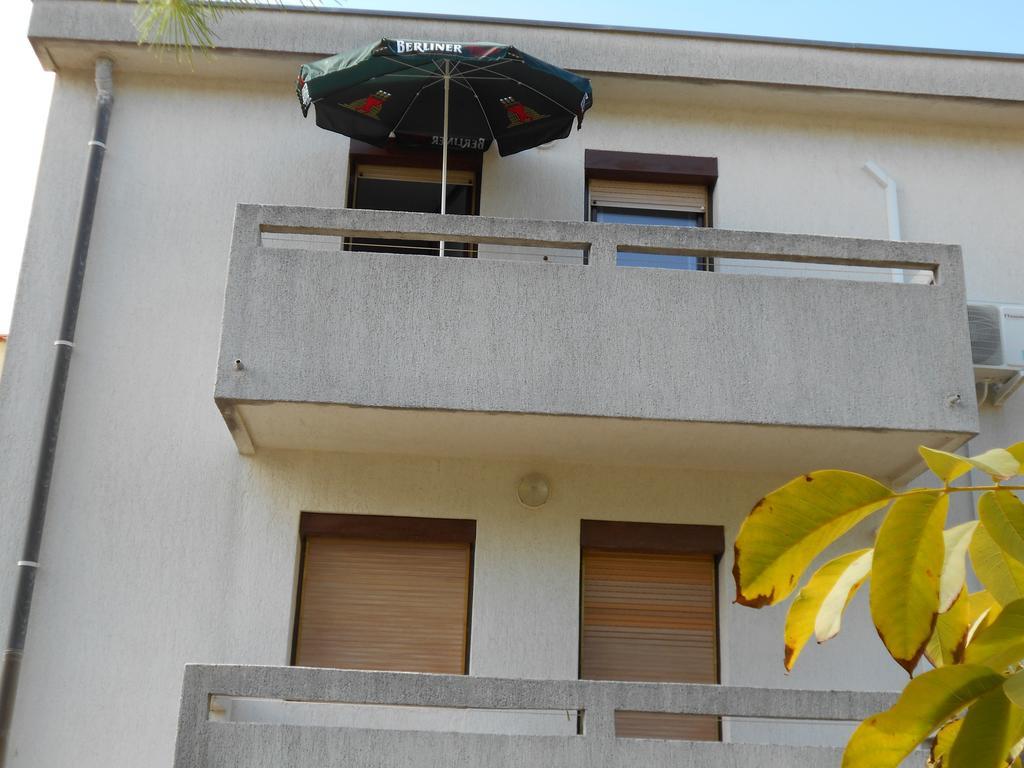 Apartments U Kapetana بونات الغرفة الصورة