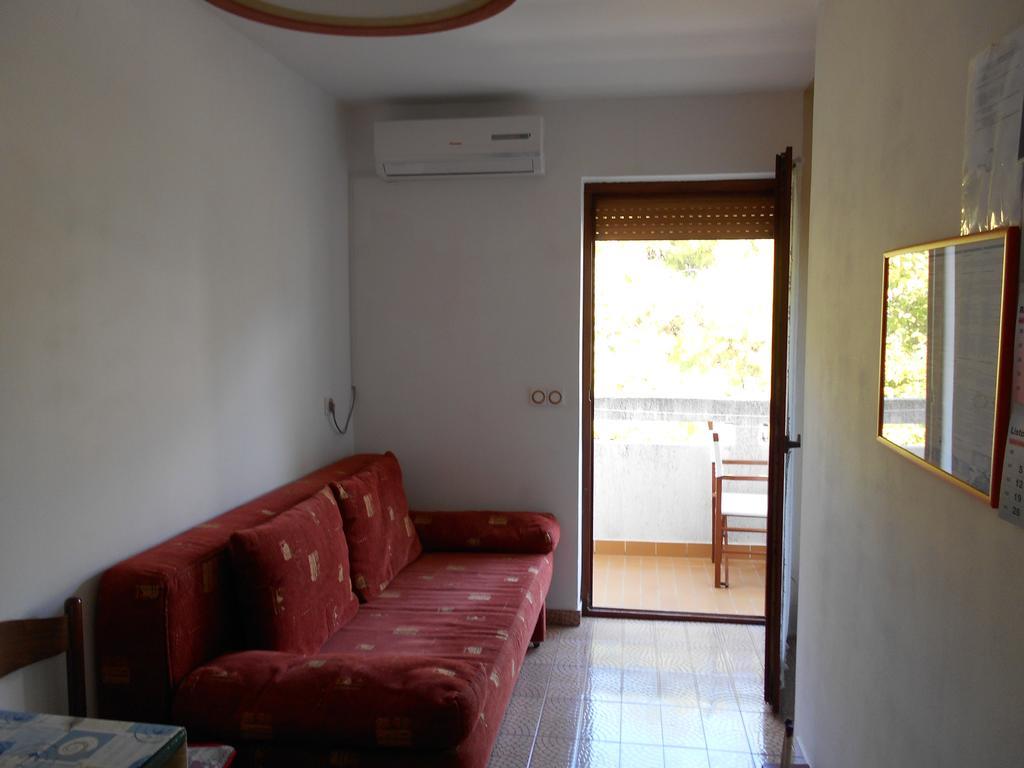 Apartments U Kapetana بونات الغرفة الصورة