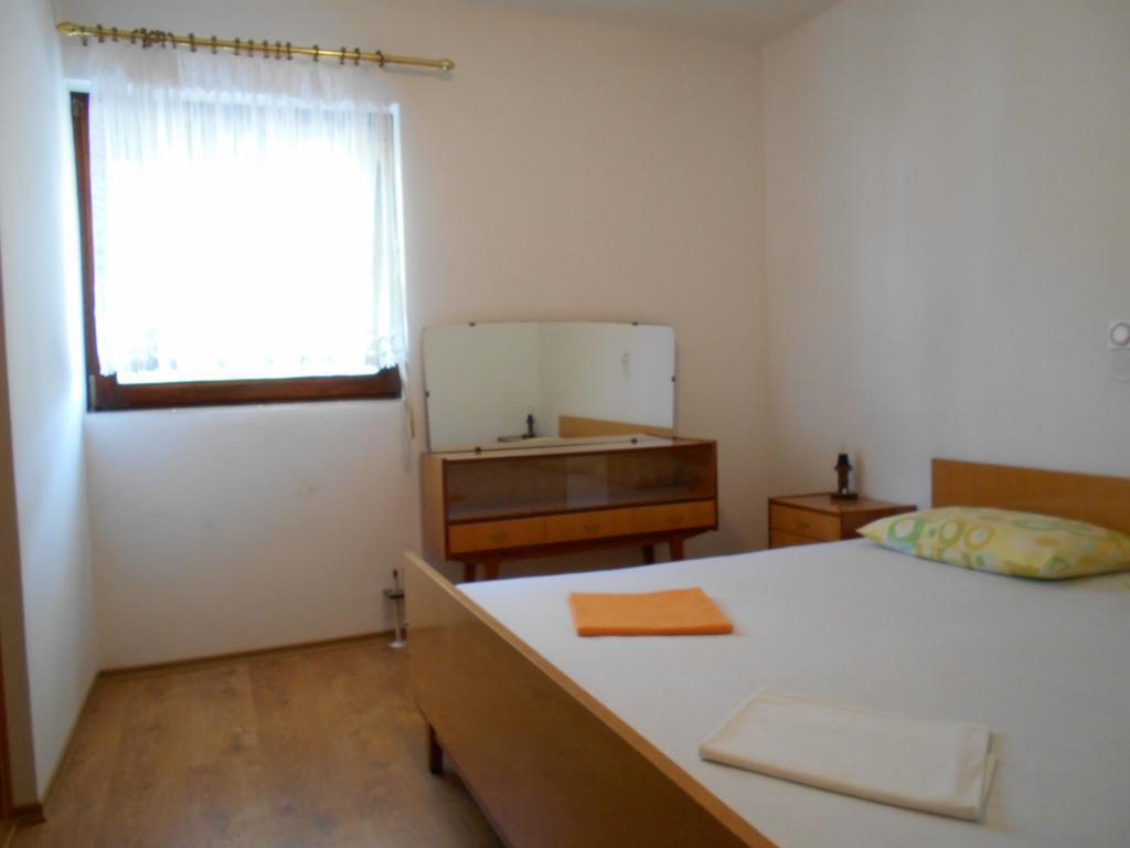 Apartments U Kapetana بونات الغرفة الصورة